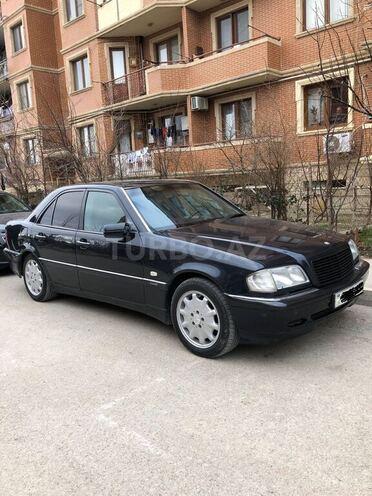 Mercedes C 240 1997, 322,101 km - 2.4 l - Bakı