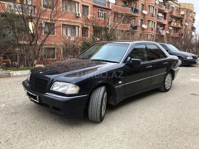 Mercedes C 240 1997, 322,101 km - 2.4 l - Bakı