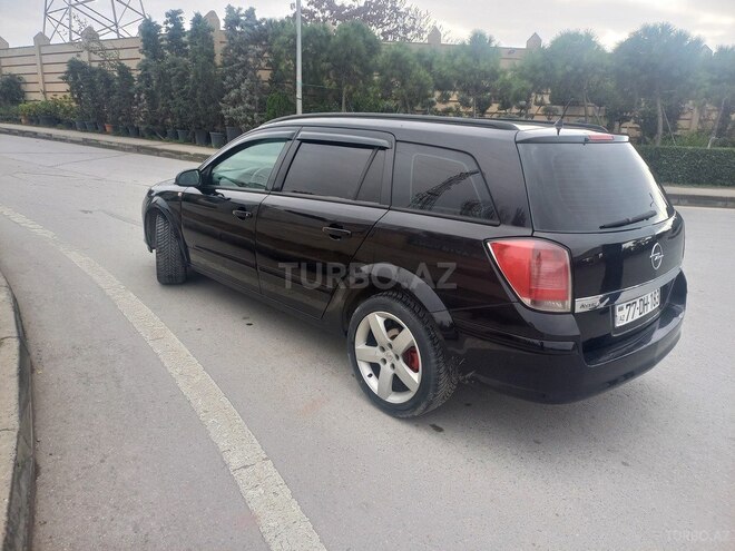 Opel Astra 2005, 220,000 km - 1.6 l - Bakı
