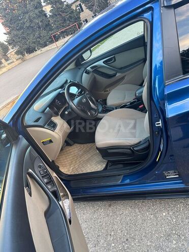 Hyundai Elantra 2015, 88,450 km - 1.8 l - Bakı