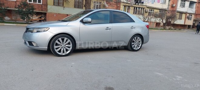 Kia Cerato 2010, 188,000 km - 2.0 l - Bakı