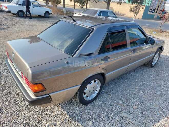 Mercedes 190 1990, 170,728 km - 2.0 л - Bərdə