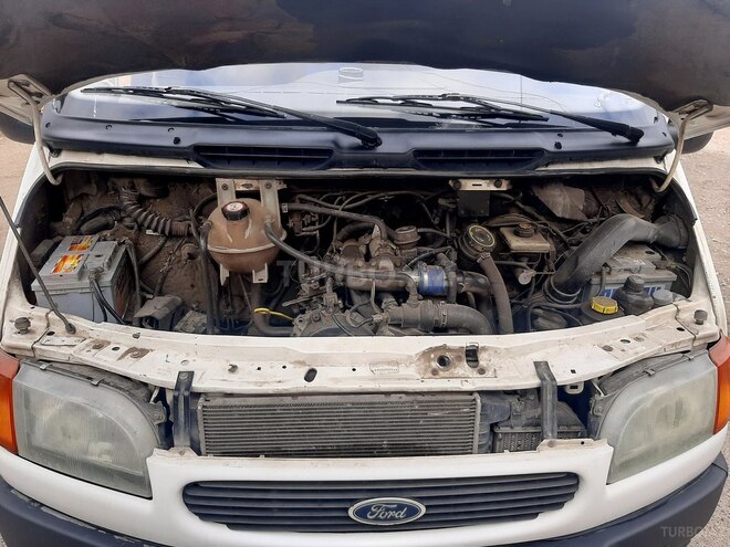 Ford Transit 2000, 472,000 km - 2.5 l - Şirvan