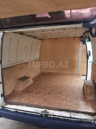 Ford Transit 2000, 472,000 km - 2.5 l - Şirvan