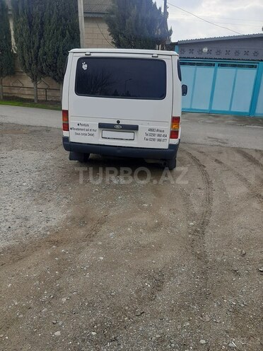 Ford Transit 2000, 472,000 km - 2.5 l - Şirvan