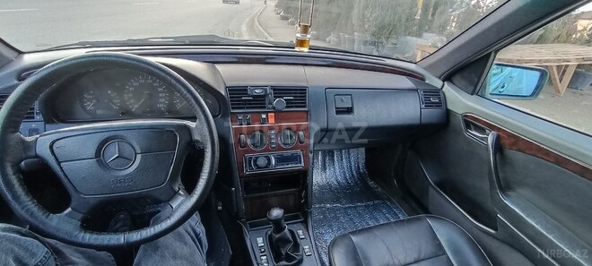Mercedes C 220 1994, 536,000 km - 2.2 l - Bakı