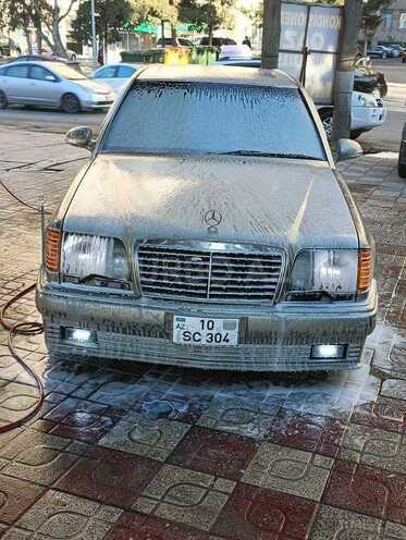 Mercedes E 220 1994, 350,000 km - 2.2 l - Bakı