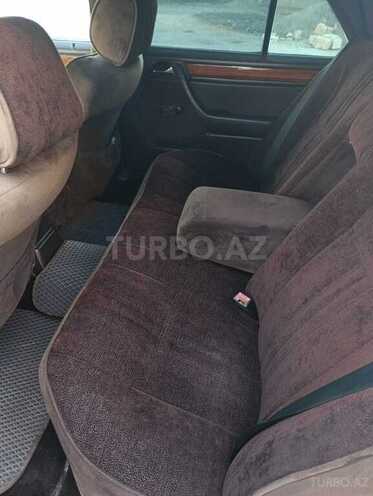 Mercedes E 220 1994, 350,000 km - 2.2 l - Bakı