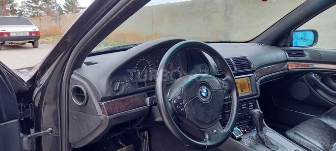 BMW 528 1998, 353,322 km - 2.8 л - Sumqayıt