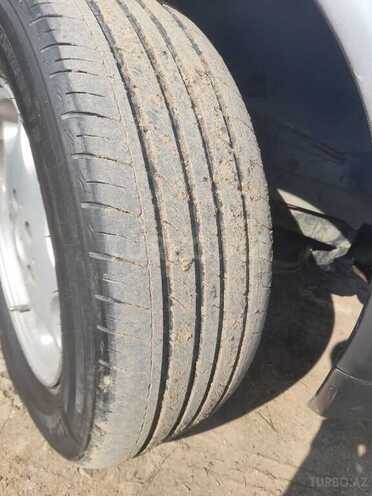 Mercedes E 200 1996, 404,177 km - 2.0 l - Horadiz
