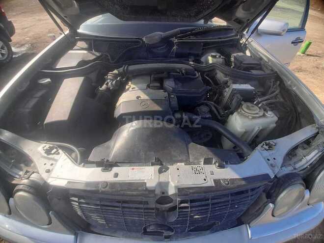 Mercedes E 200 1996, 404,177 km - 2.0 l - Horadiz
