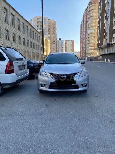 Nissan Sunny 2012, 200,000 km - 1.5 л - Bakı