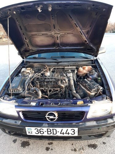 Opel Astra 1995, 412,525 km - 1.7 l - Oğuz