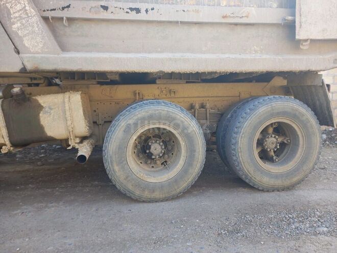 KamAz 55111 1989, 464,694 km - 11.0 l - Bərdə