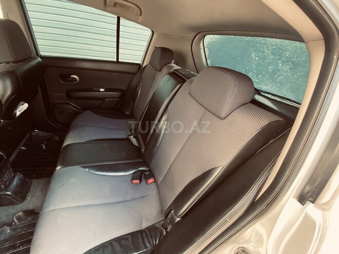 Nissan Tiida 2006, 280,000 km - 1.6 л - Bakı