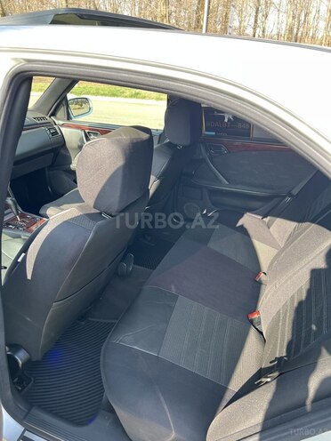 Mercedes E 220 1999, 650,000 km - 2.2 л - Bakı