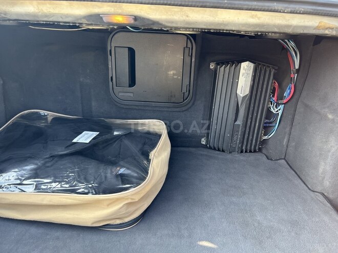 Mercedes E 220 1999, 650,000 km - 2.2 л - Bakı