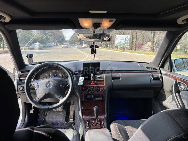 Mercedes E 220 1999, 650,000 km - 2.2 л - Bakı