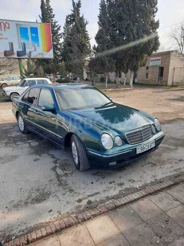 Mercedes E 220 1999, 480,000 km - 2.2 l - Bakı