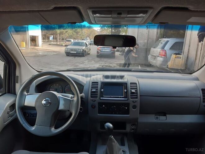 Nissan Navara 2008, 284,000 km - 2.5 l - Bakı