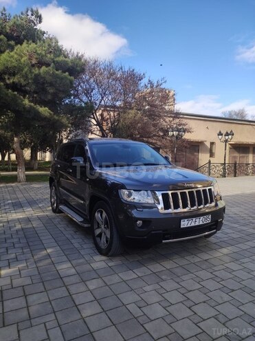 Jeep Grand Cherokee 2011, 168,000 km - 3.6 л - Sumqayıt
