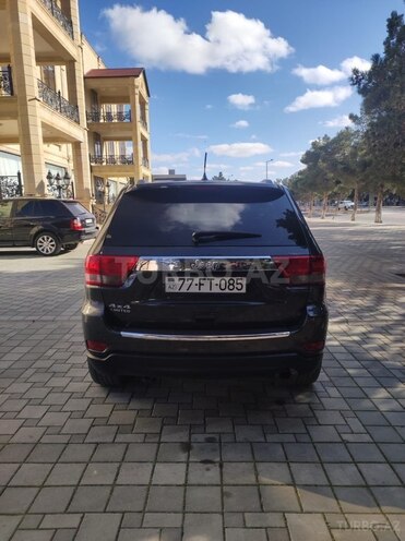 Jeep Grand Cherokee 2011, 168,000 km - 3.6 л - Sumqayıt
