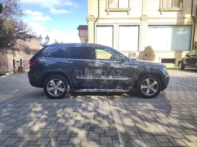 Jeep Grand Cherokee 2011, 168,000 km - 3.6 л - Sumqayıt