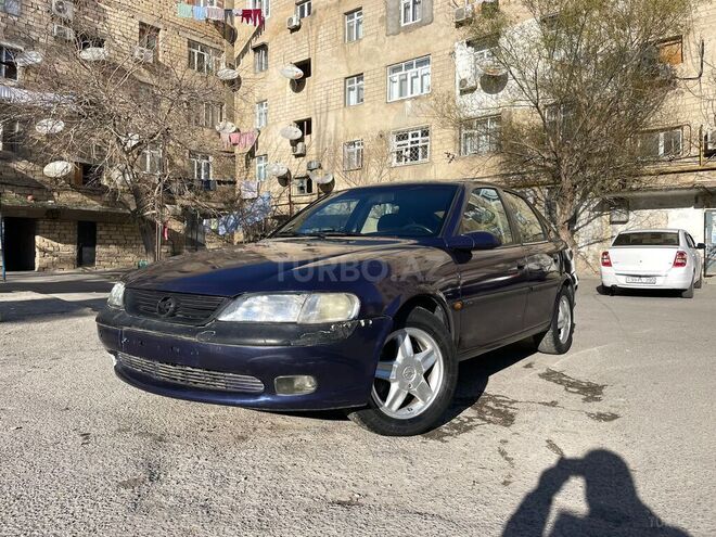 Opel Vectra 1996, 280,000 km - 2.0 l - Bakı