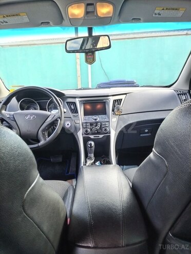 Hyundai Sonata 2012, 183,000 km - 2.0 l - Quba