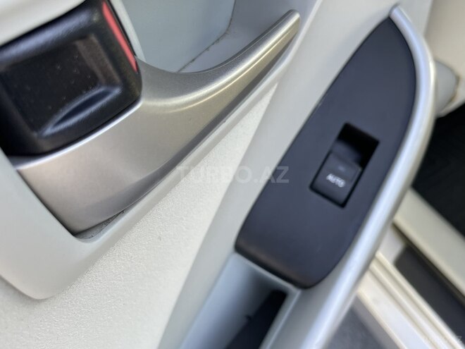 Toyota Prius 2013, 145,000 km - 1.8 л - Bakı