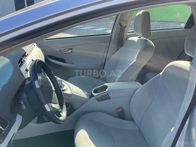Toyota Prius 2013, 145,000 km - 1.8 л - Bakı