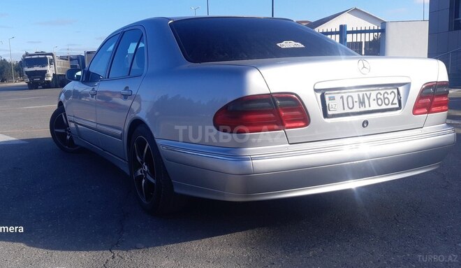 Mercedes E 240 2000, 312,547 km - 2.4 l - Sumqayıt
