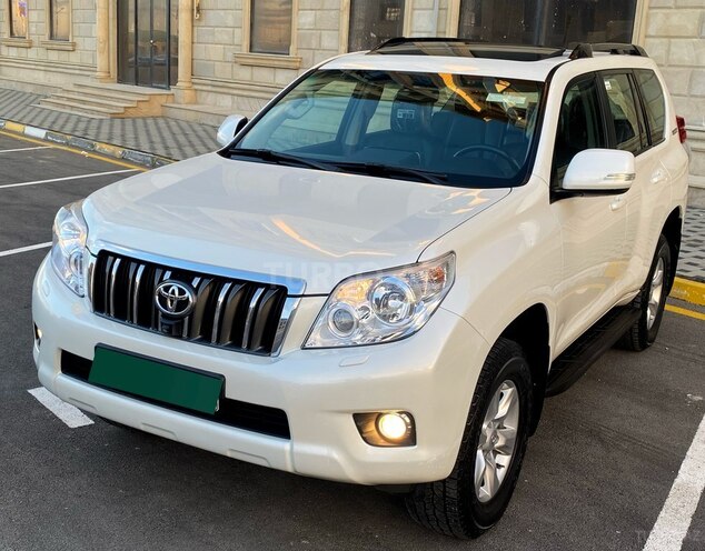 Toyota Prado 2011, 100,000 km - 2.7 l - Bakı