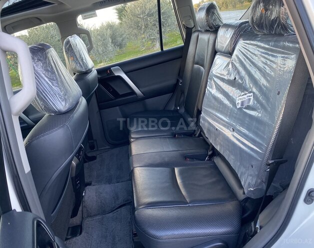 Toyota Prado 2011, 100,000 km - 2.7 l - Bakı