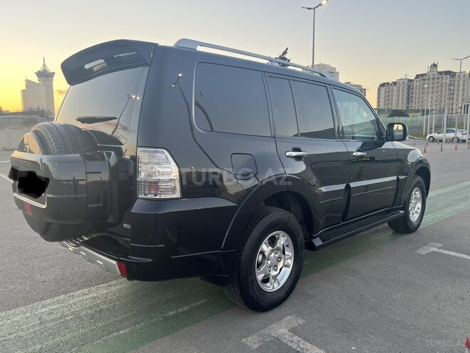 Mitsubishi Pajero 2007, 187,000 km - 3.0 l - Bakı