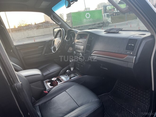 Mitsubishi Pajero 2007, 187,000 km - 3.0 l - Bakı