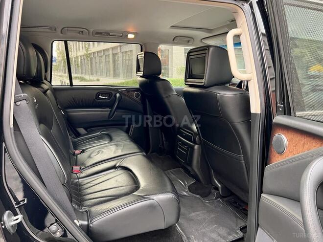 Infiniti QX56 2013, 200,000 km - 5.6 л - Bakı