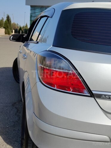 Opel Astra 2009, 214,000 km - 1.4 l - Hacıqabul
