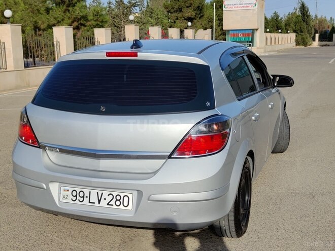 Opel Astra 2009, 214,000 km - 1.4 l - Hacıqabul