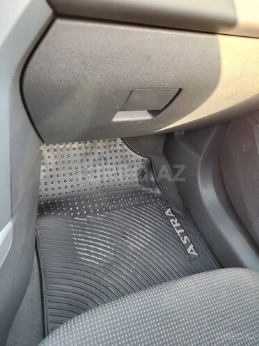 Opel Astra 2009, 214,000 km - 1.4 l - Hacıqabul