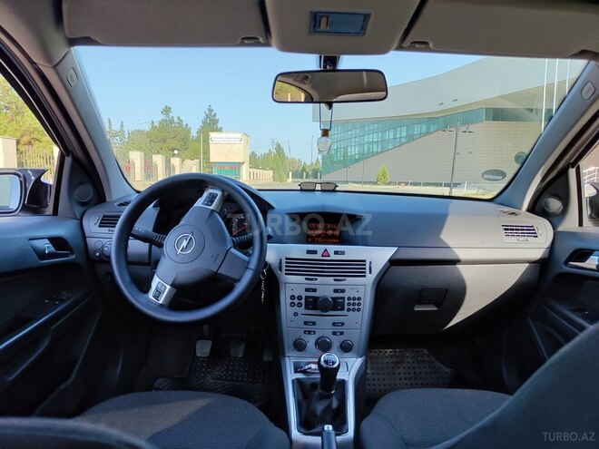 Opel Astra 2009, 214,000 km - 1.4 l - Hacıqabul