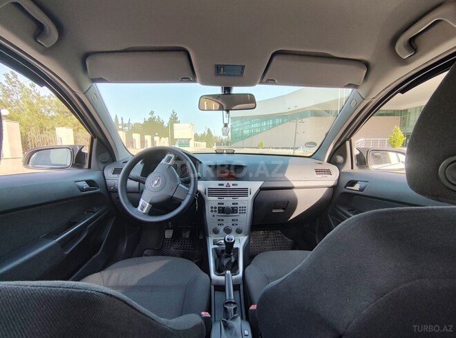 Opel Astra 2009, 214,000 km - 1.4 l - Hacıqabul