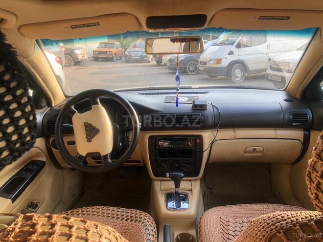 Volkswagen Passat 2002, 250,000 km - 1.8 л - Bakı