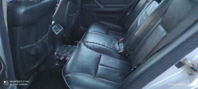 Mercedes E 240 1999, 268,798 km - 2.4 l - Xudat