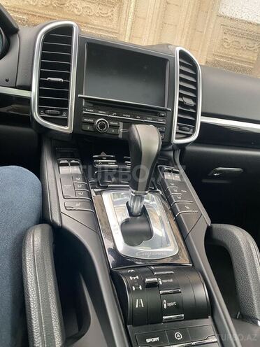 Porsche Cayenne 2012, 80,000 km - 3.6 l - Bakı