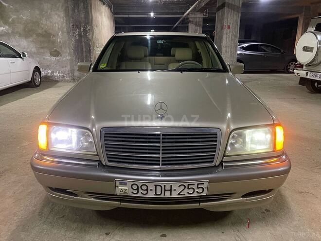 Mercedes C 220 1999, 350,000 km - 2.2 l - Sumqayıt