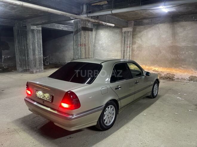 Mercedes C 220 1999, 350,000 km - 2.2 l - Sumqayıt