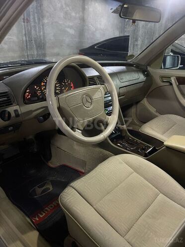 Mercedes C 220 1999, 350,000 km - 2.2 l - Sumqayıt