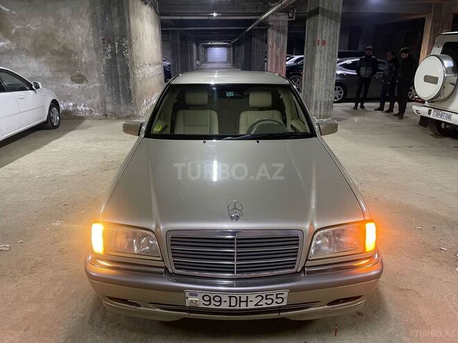 Mercedes C 220 1999, 350,000 km - 2.2 l - Sumqayıt