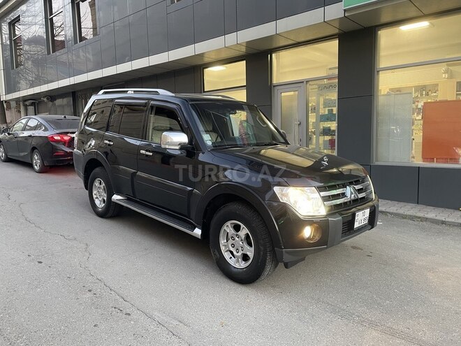 Mitsubishi Pajero 2007, 172,000 km - 3.0 l - Bakı